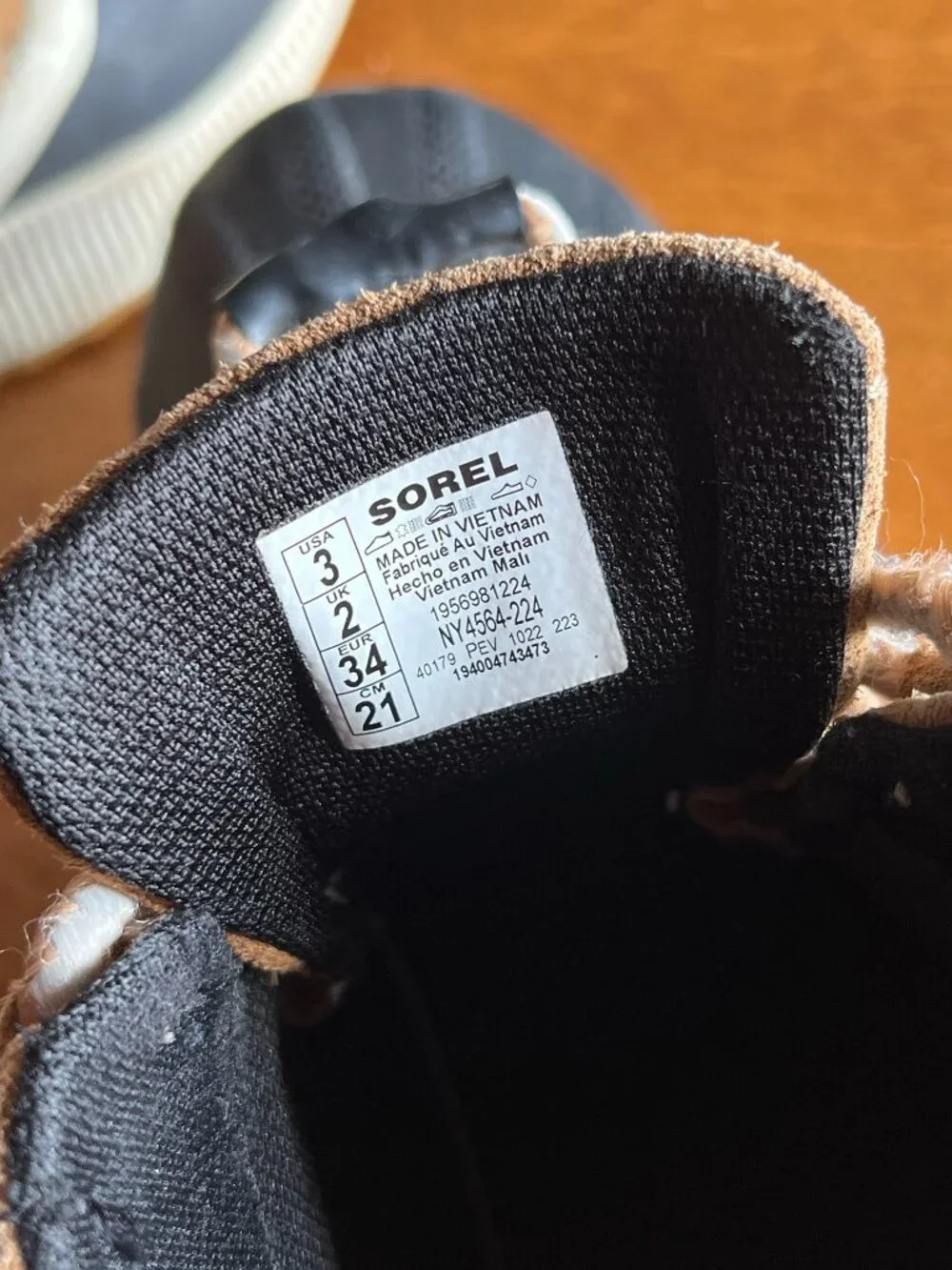 Sorel Out N About boots kids' 3